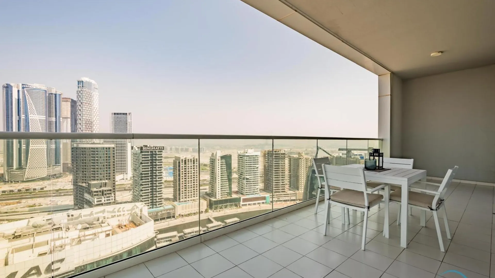 Enticing 2Br Apartment In Reva Residences, Business Bay By Deluxe Holiday Homes Dubai
