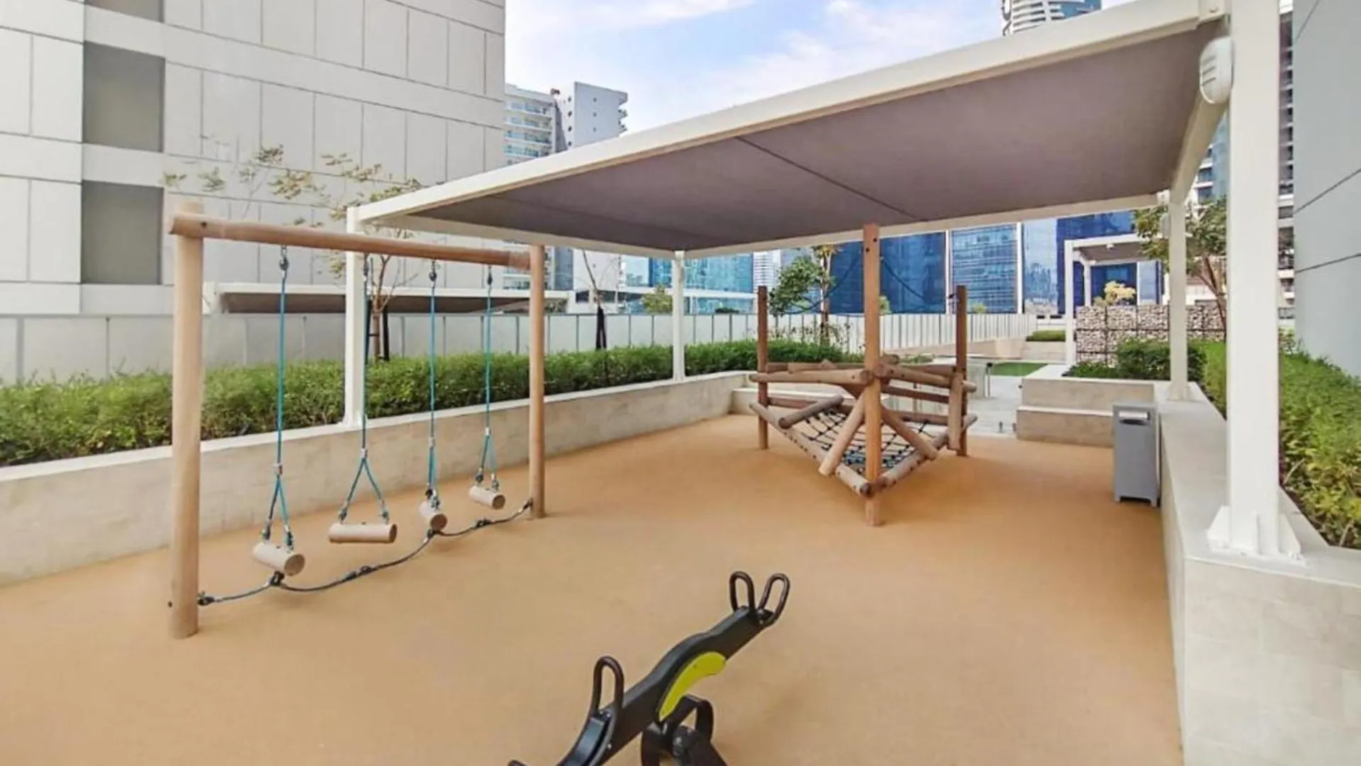 Enticing 2Br Apartment In Reva Residences, Business Bay By Deluxe Holiday Homes Dubai